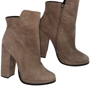 M4DE Suede Tan Booties Size 7.5